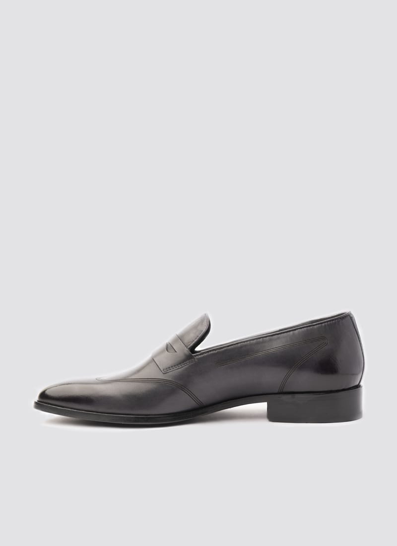 Flynn Loafer