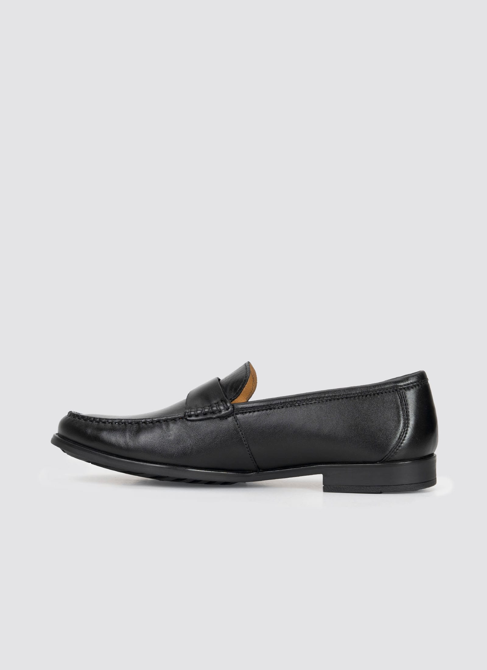 Macklin Loafer