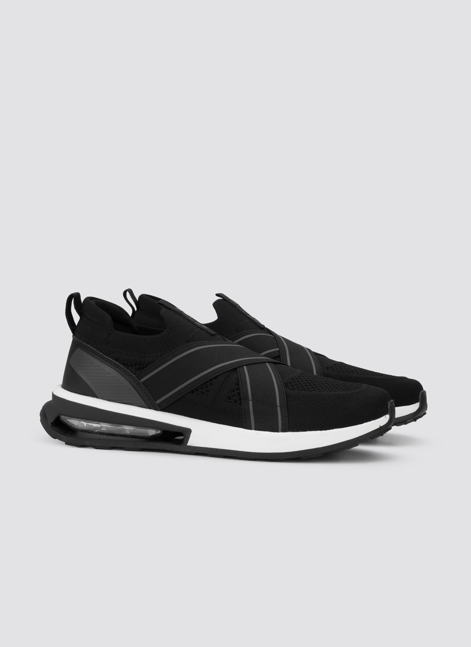 Aeris Sneaker