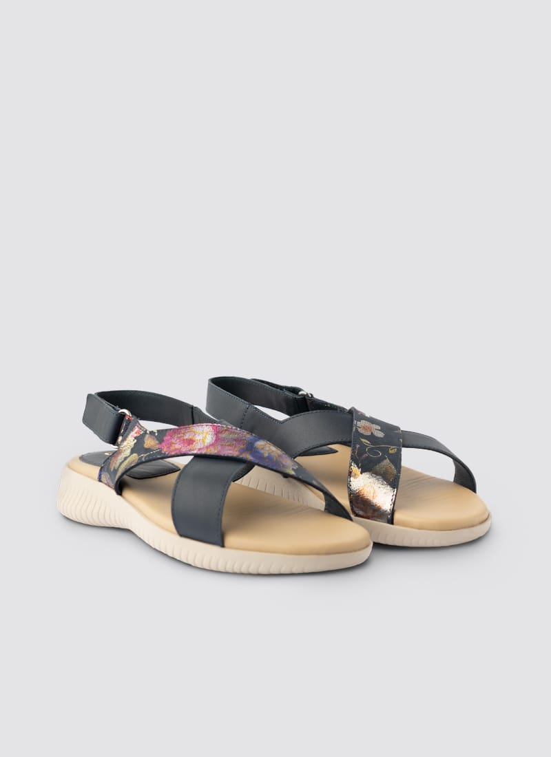 Isa Sandal