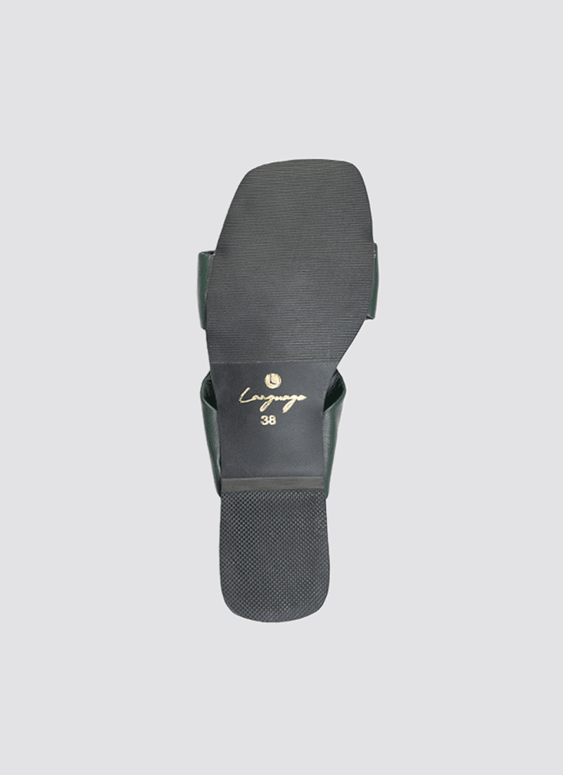 Thea Sandal