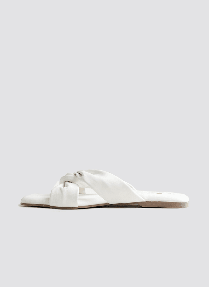 Thea Sandal