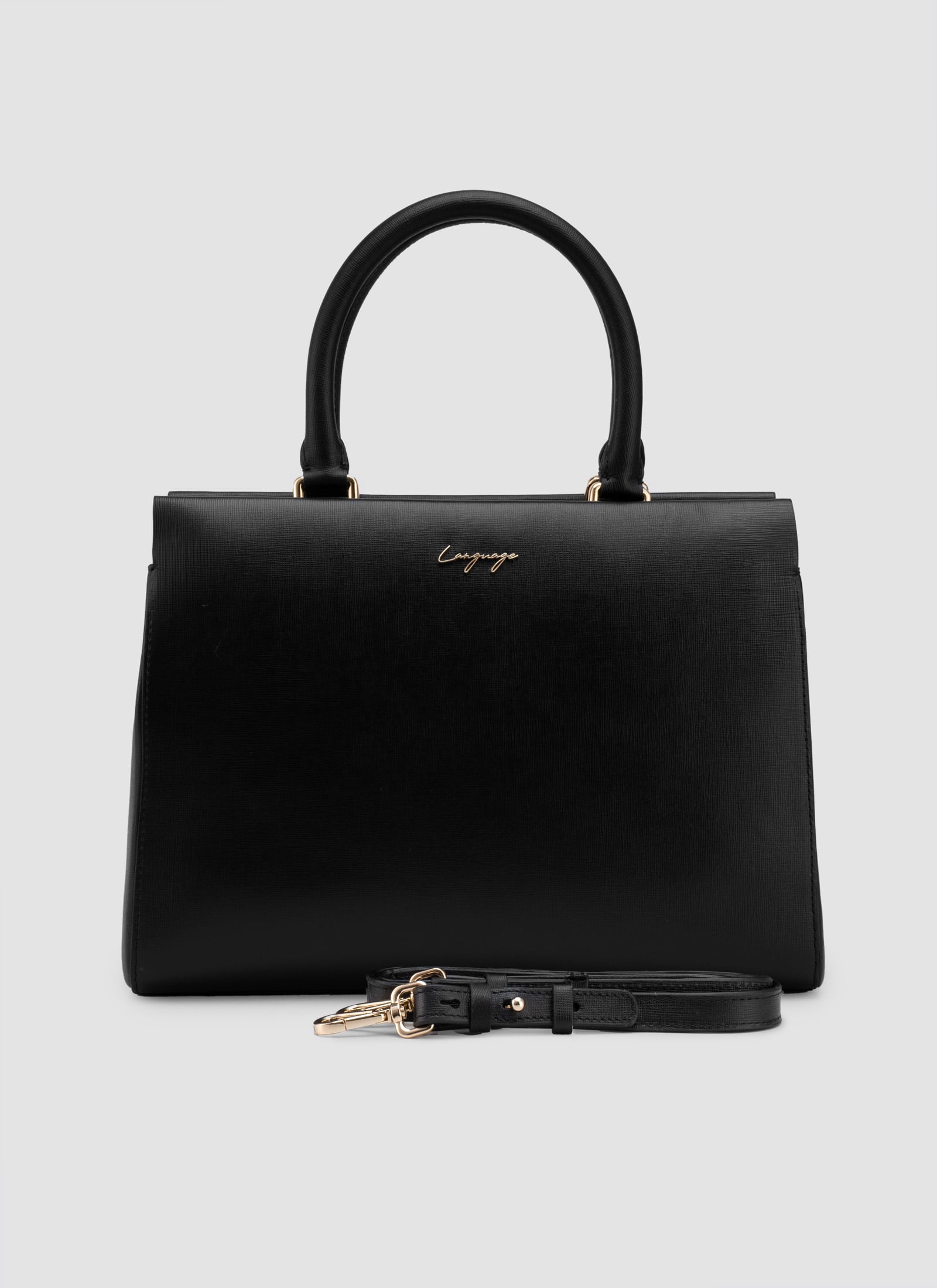 Larissa Satchel