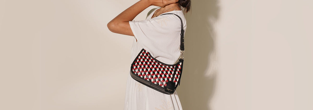 Tote & Hobo
