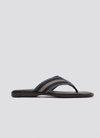Russell Sandal