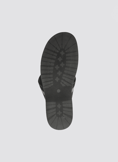 Russell Sandal