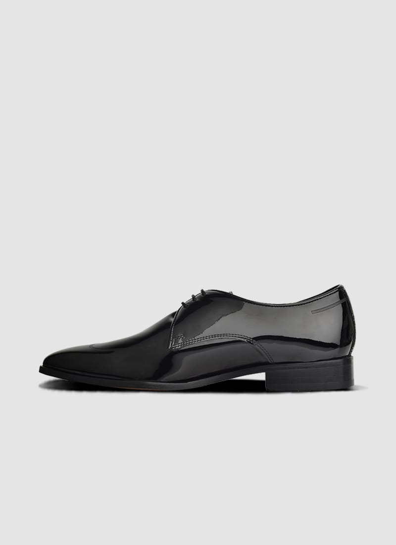 Zee Lace-ups