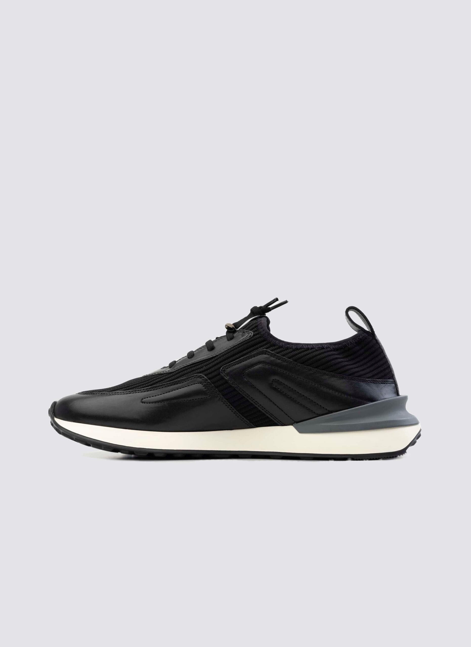 Lex Sneaker
