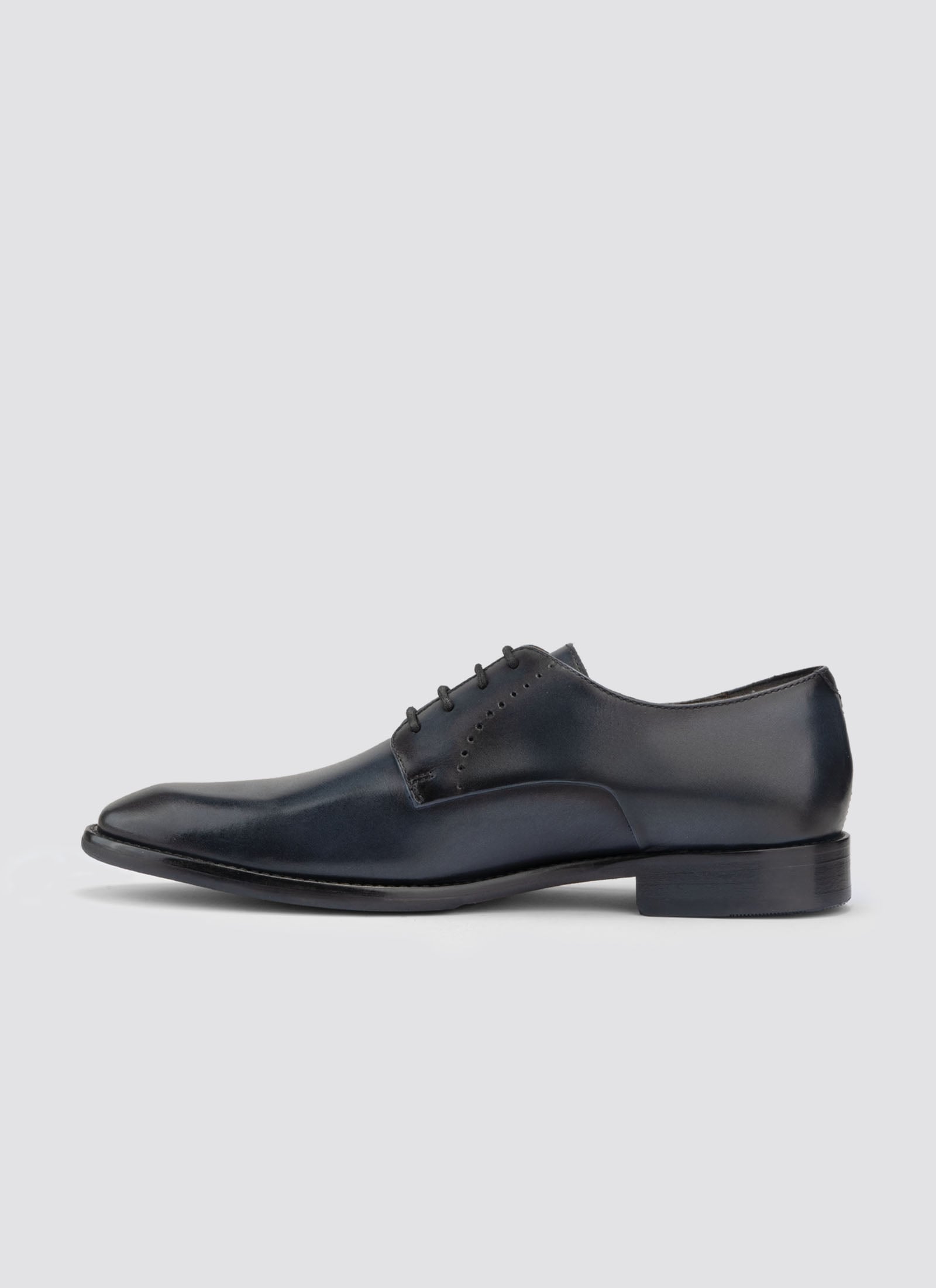 Rupert Laceup