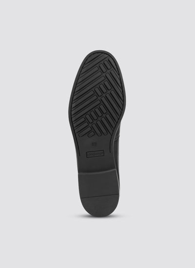 Tomas Moccasin