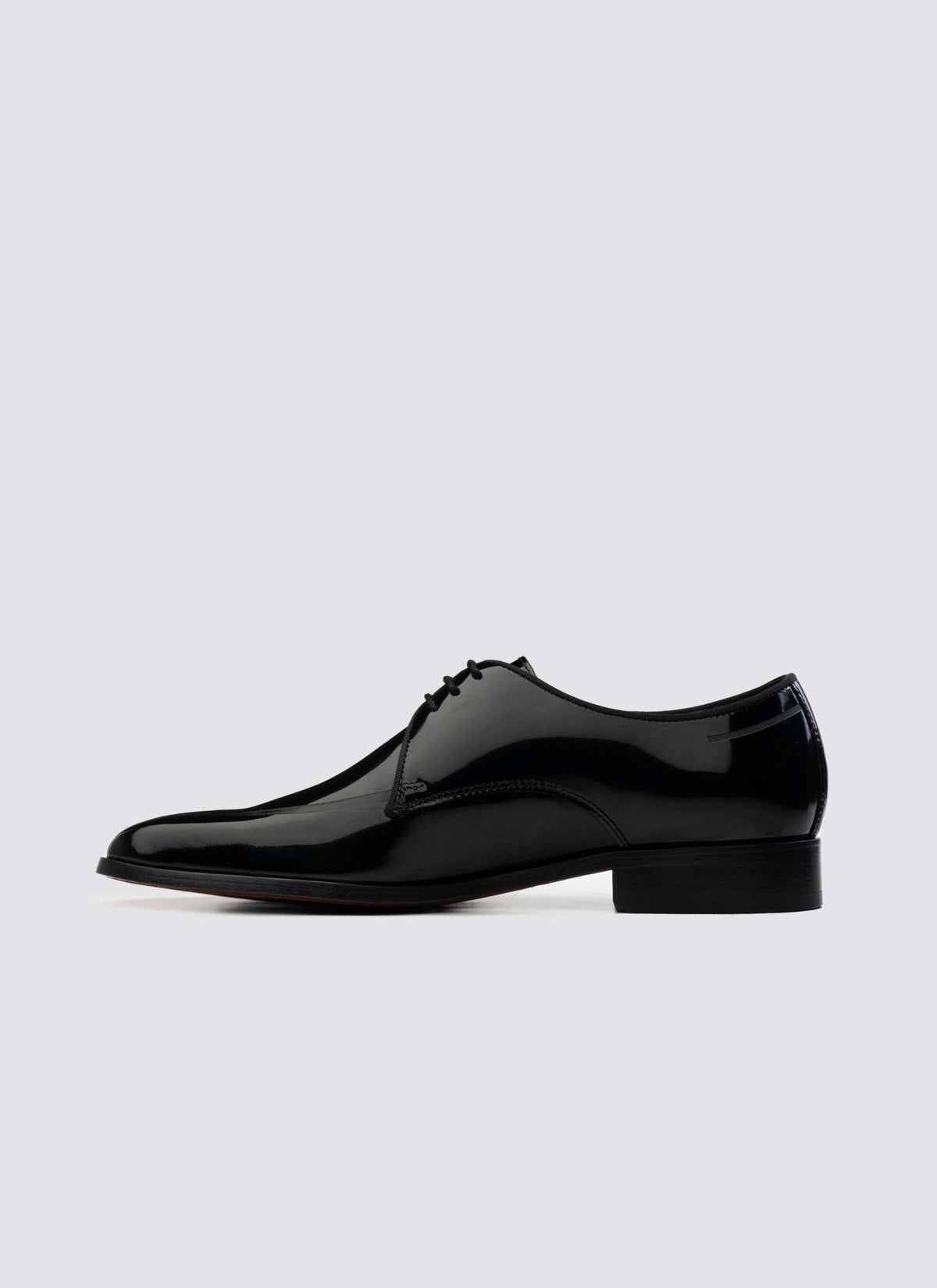 Wayne Lace-ups