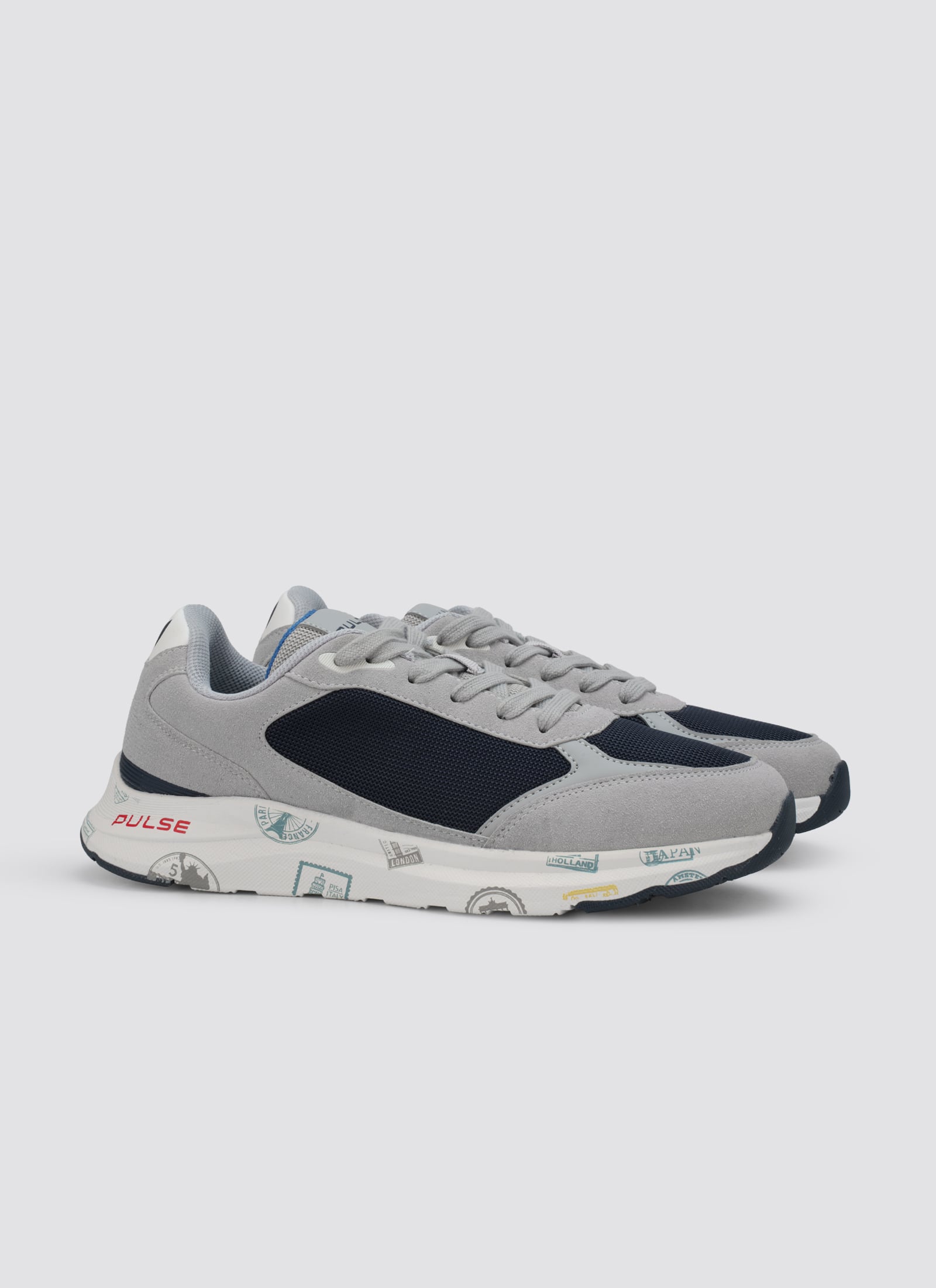 Glider Sneaker