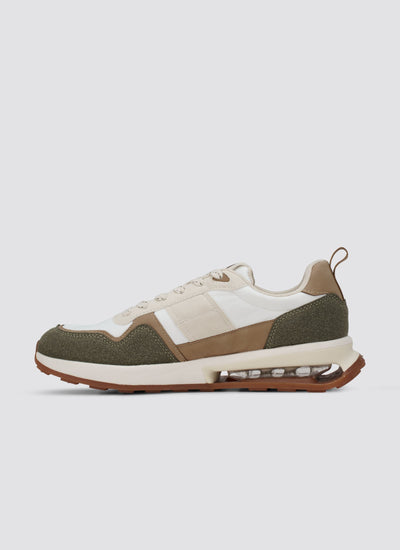 Stellar Sneaker