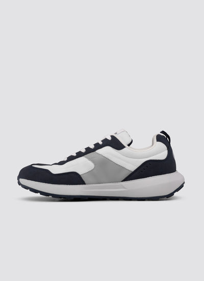 Vantage Sneaker
