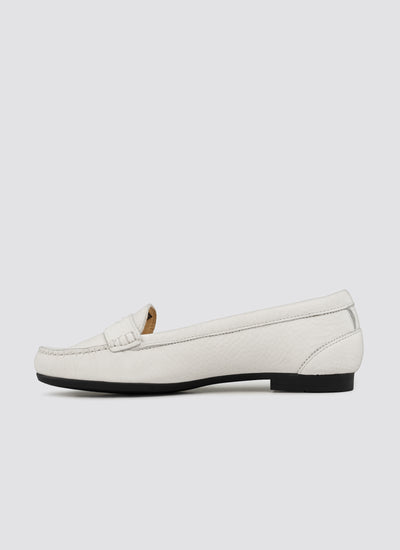 Selene Moccasin