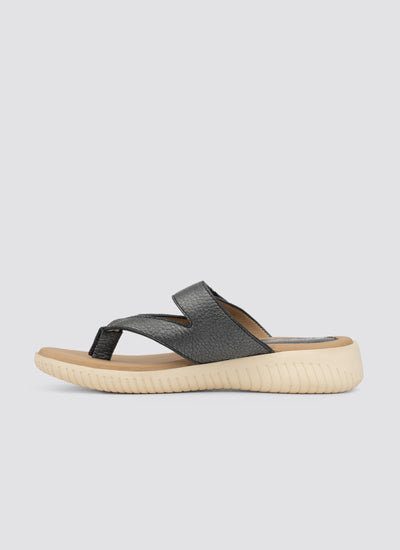 Rija Sandal