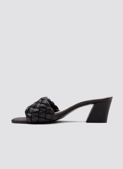 Carmin Sandal
