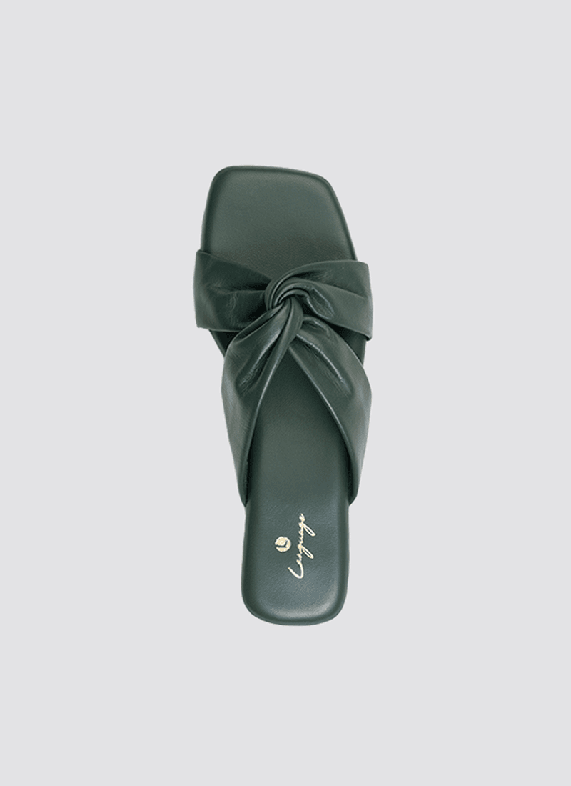 Thea Sandal