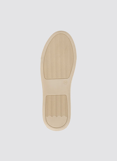 Kiana Sneaker