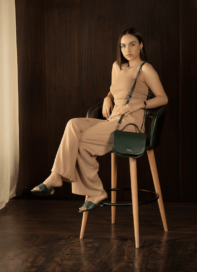 Fressia Sling Bag