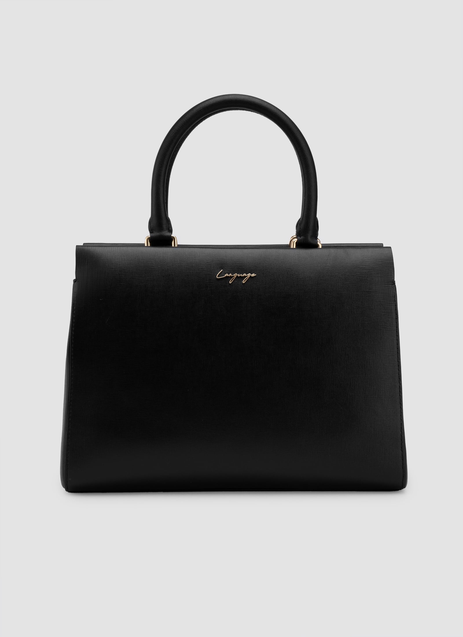 Larissa Satchel
