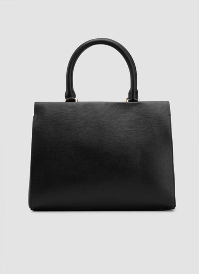 Larissa Satchel