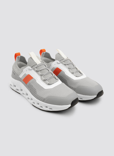 Beacon Sneaker